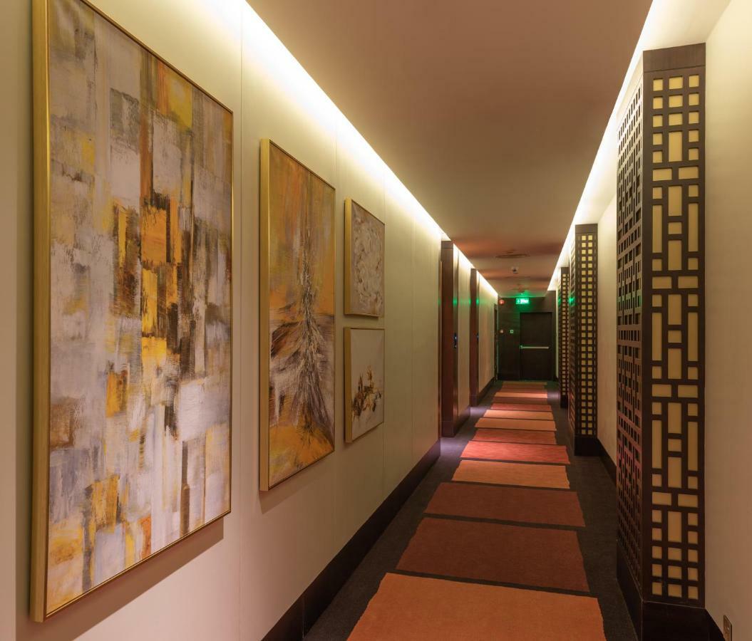 Ramada & By Wyndham Al Qassim Hotel Al Bukayriah