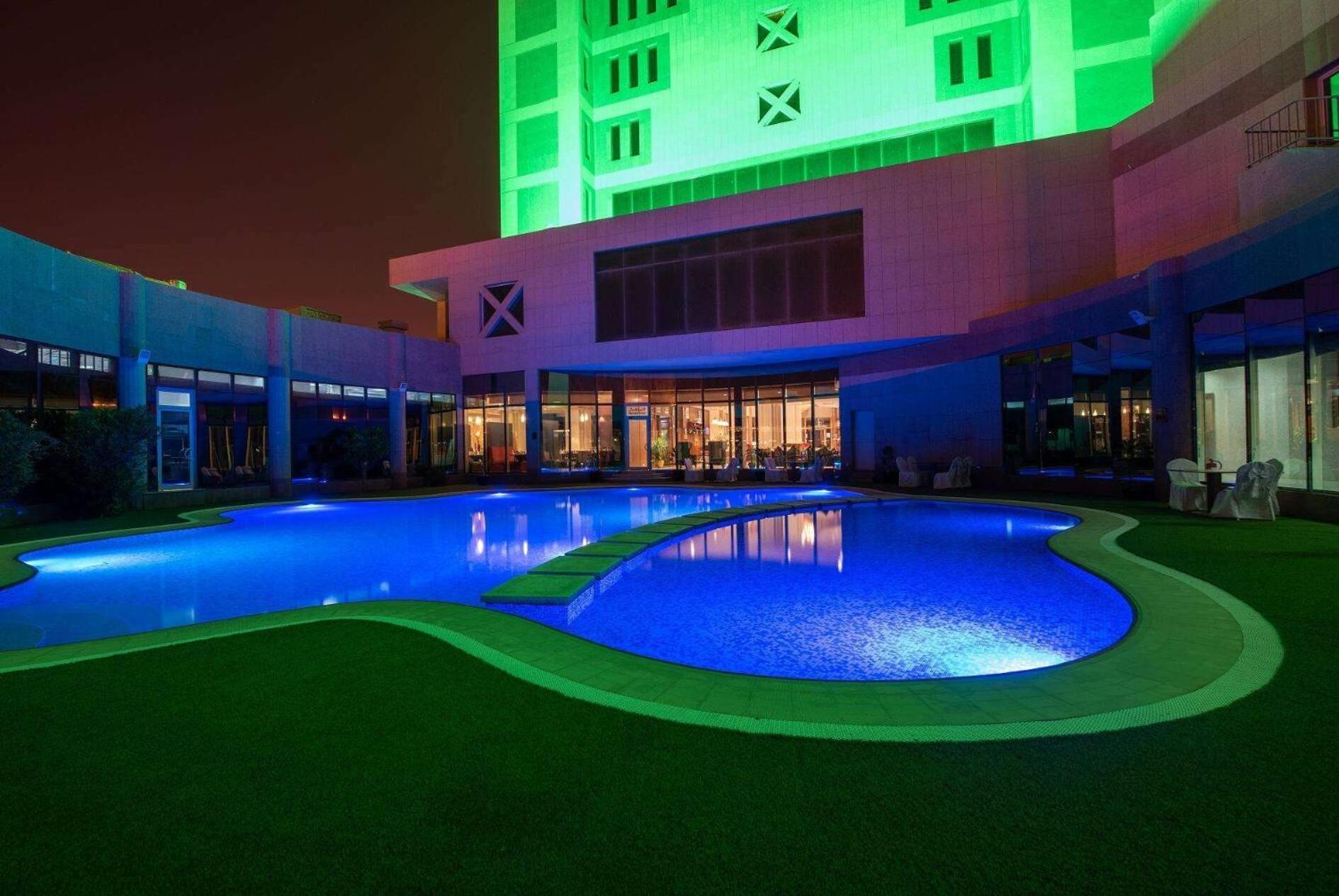 Hotel Ramada & By Wyndham Al Qassim 5*